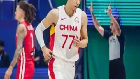 武磊连续得分，蒋光太国家队首战破门！国足2-0战胜巴勒斯坦